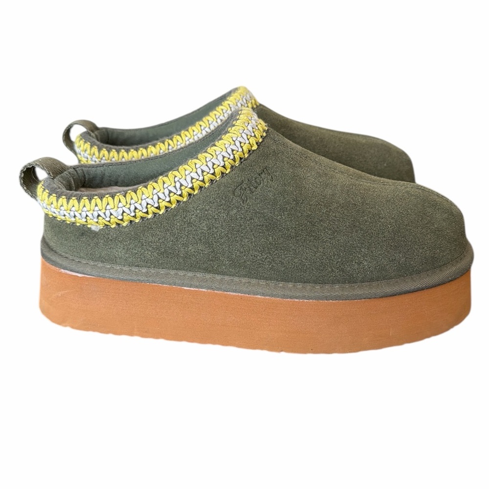 Fitory green platform slippers size 8 crochet trim fleece lined comfort casual